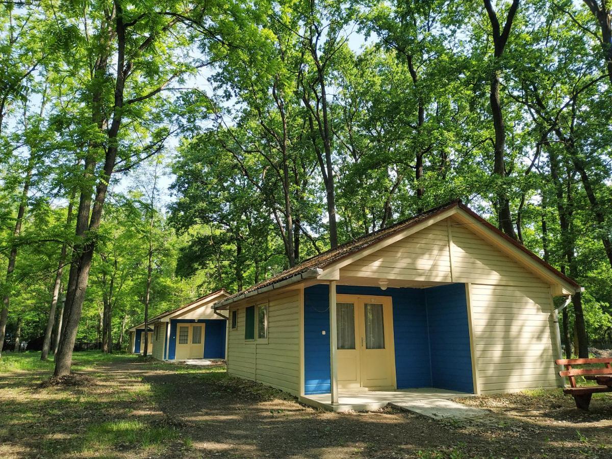 Dorcas Center&Camping Debrecen Exterior photo